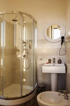 Lights Bed & Breakfast Roma