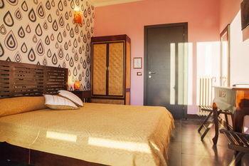 Lights Bed & Breakfast