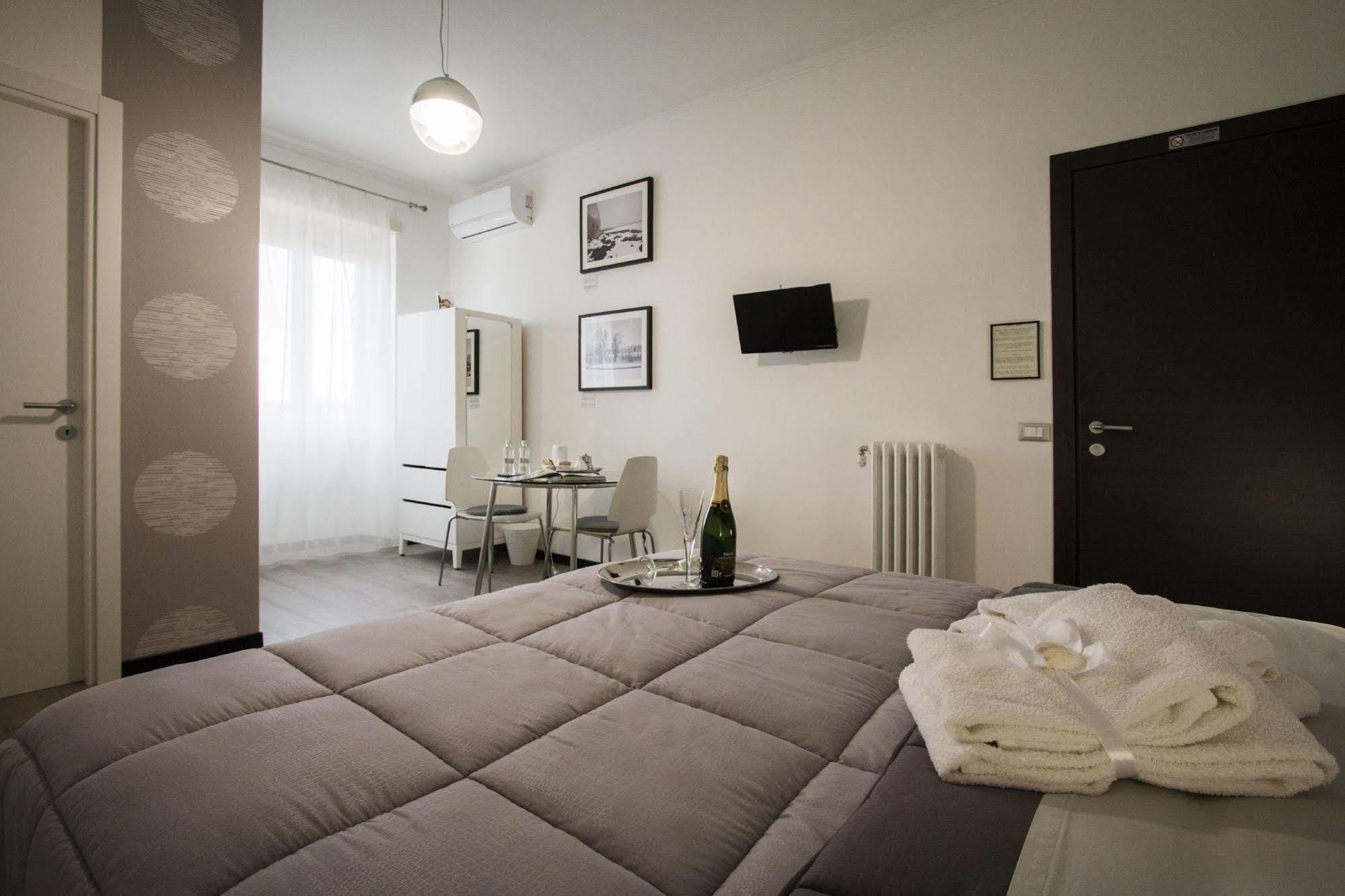 Lights Bed & Breakfast Roma